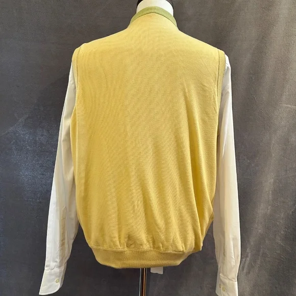 New Henry Jacobson, size Lg, reversible zip-front sweater vest